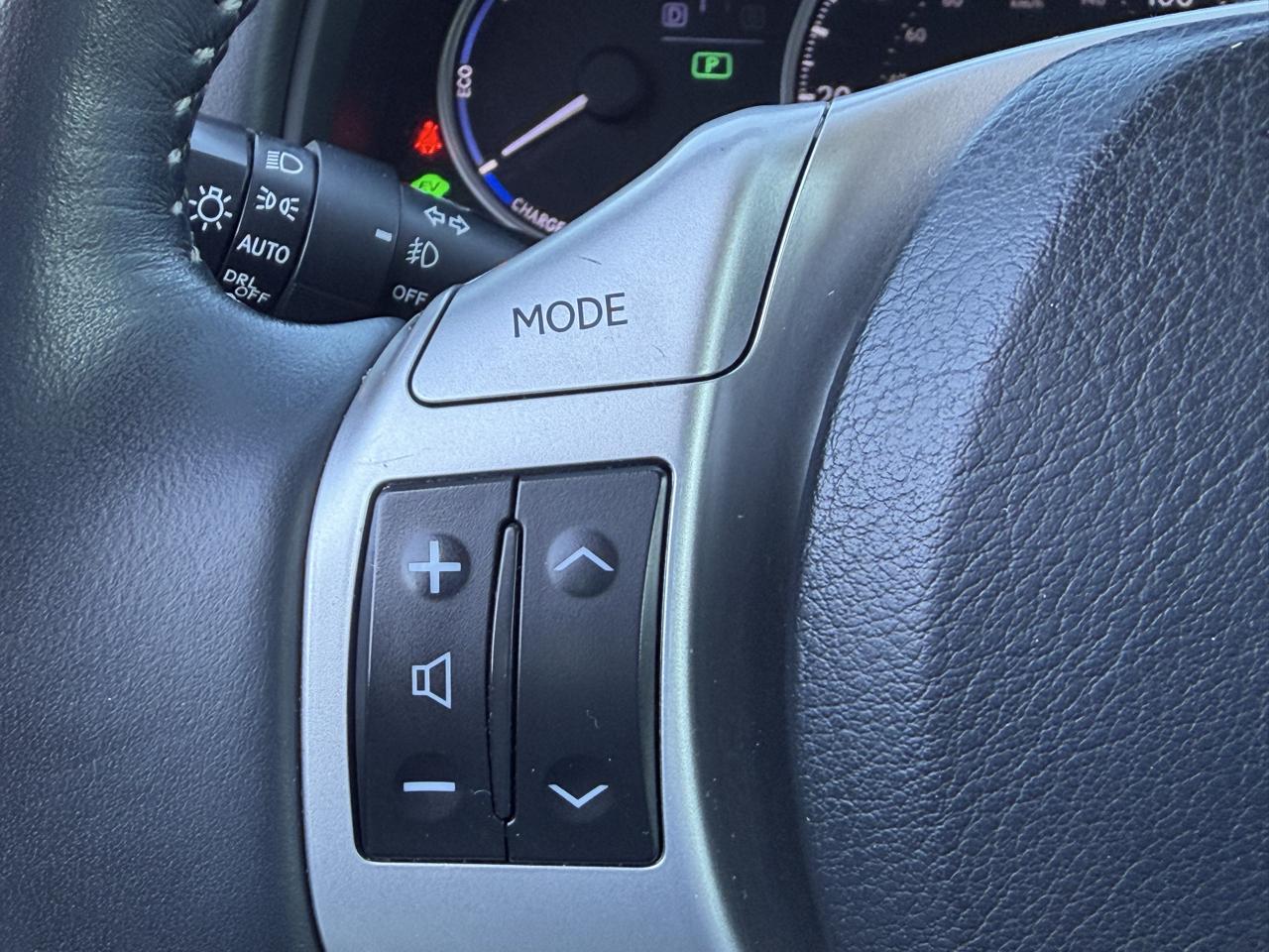 Lexus CT 200h FWD 4dr Hybrid 2012