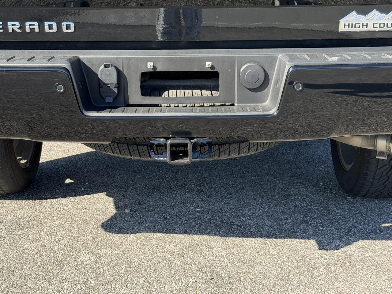 Chevrolet Silverado 1500 4WD Crew Cab 143.5" High Country 2014