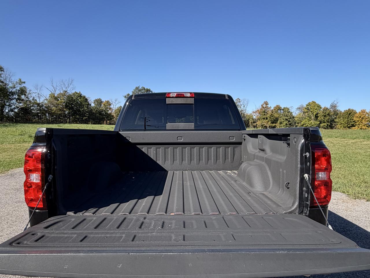 Chevrolet Silverado 1500 4WD Crew Cab 143.5" High Country 2014