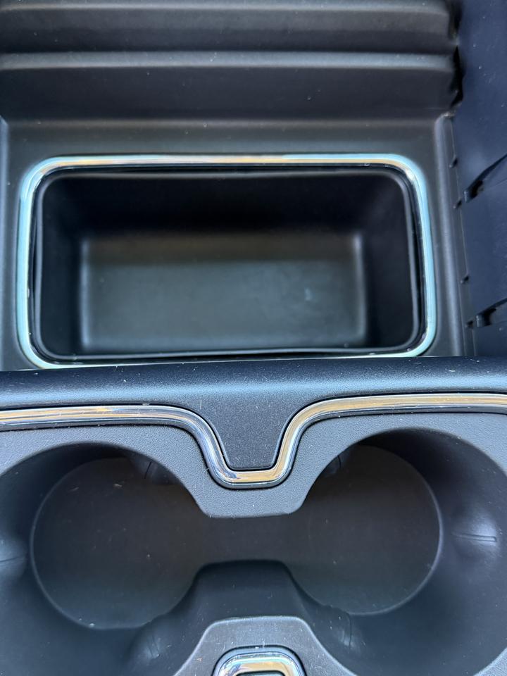 Chevrolet Silverado 1500 4WD Crew Cab 143.5" High Country 2014