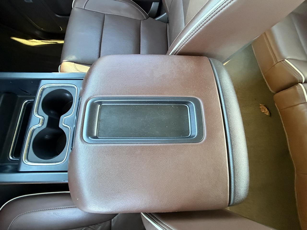 Chevrolet Silverado 1500 4WD Crew Cab 143.5" High Country 2014