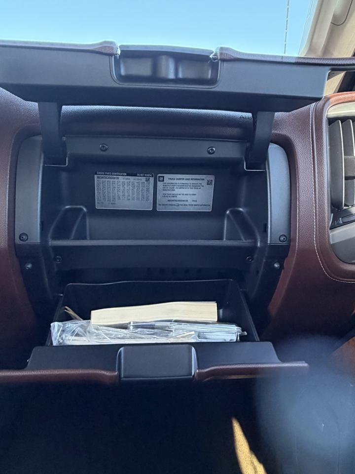 Chevrolet Silverado 1500 4WD Crew Cab 143.5" High Country 2014