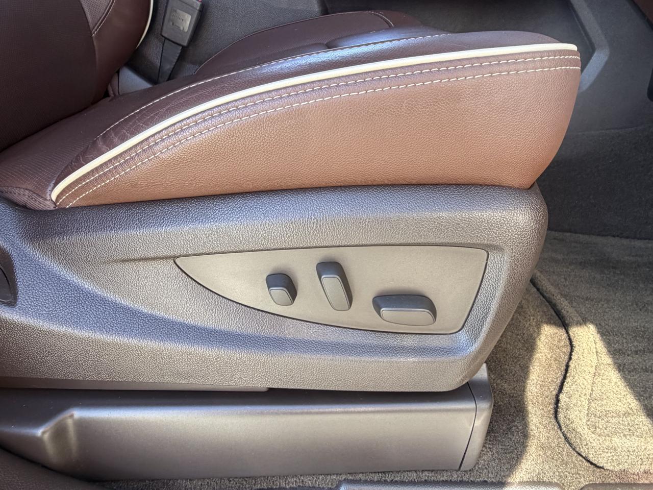 Chevrolet Silverado 1500 4WD Crew Cab 143.5" High Country 2014
