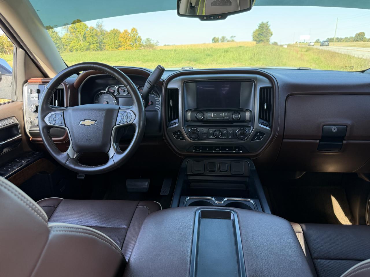 Chevrolet Silverado 1500 4WD Crew Cab 143.5" High Country 2014