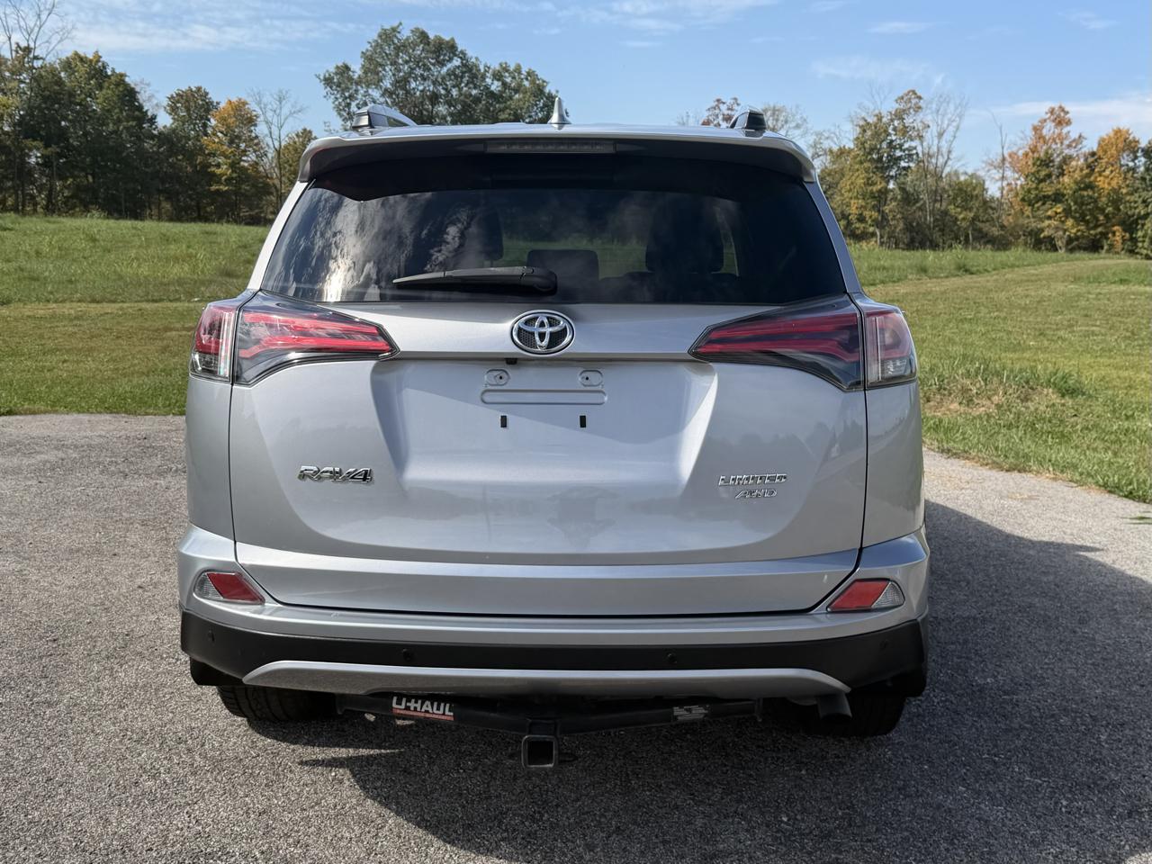 Toyota RAV4 Limited AWD (Natl) 2017