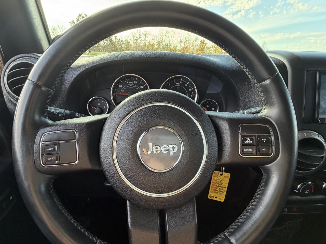 Jeep Wrangler Unlimited 4WD 4dr Sport 2013