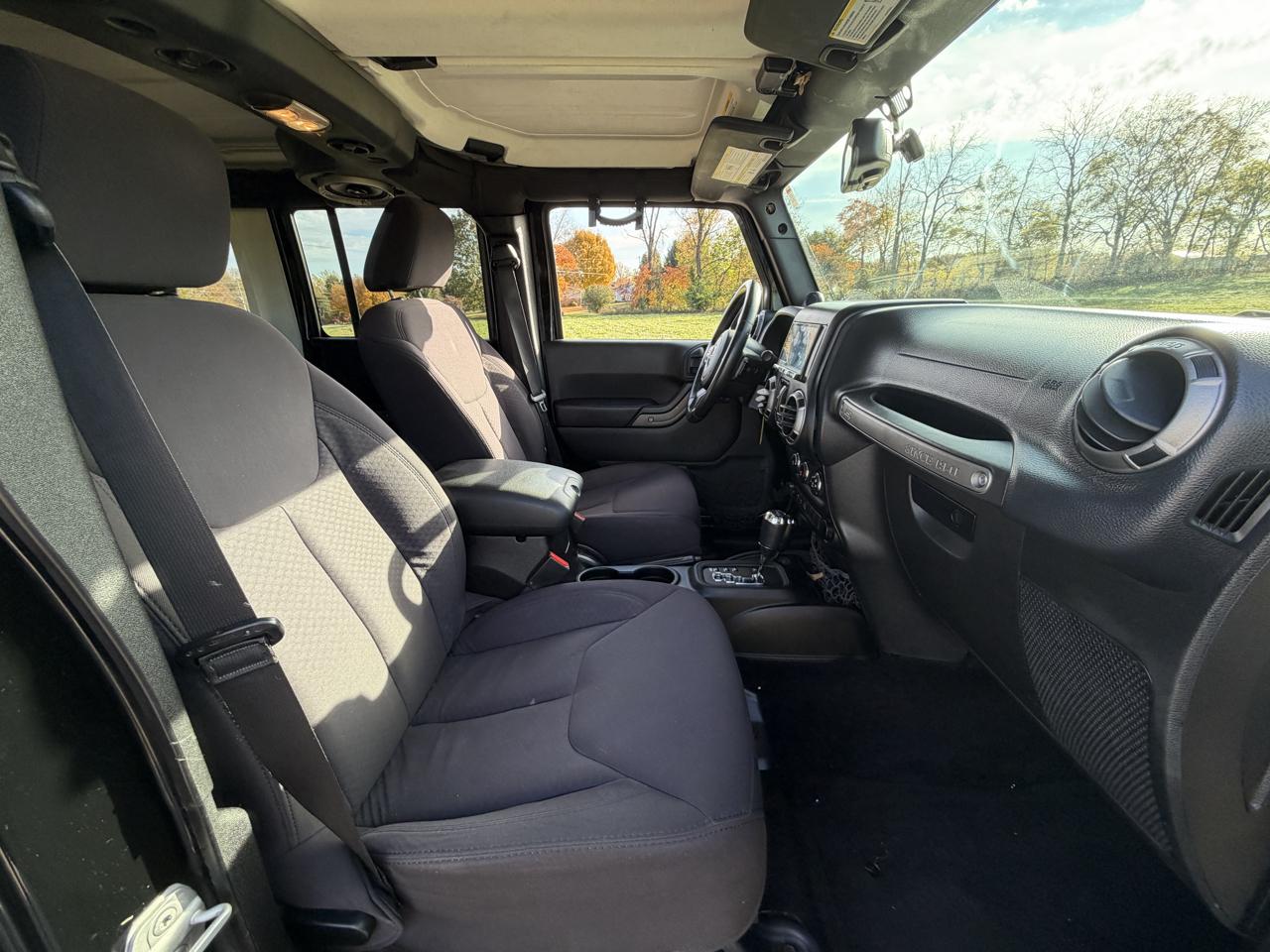 Jeep Wrangler Unlimited 4WD 4dr Sport 2013