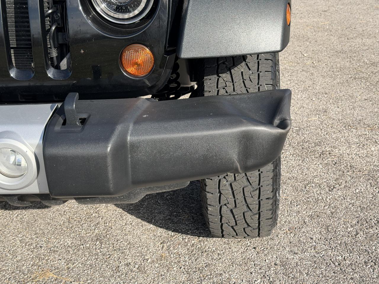 Jeep Wrangler Unlimited 4WD 4dr Sport 2013