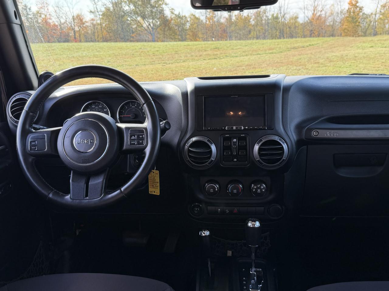 Jeep Wrangler Unlimited 4WD 4dr Sport 2013