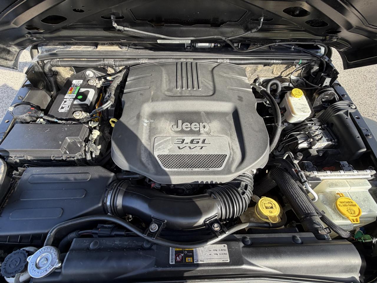 Jeep Wrangler Unlimited 4WD 4dr Sport 2013