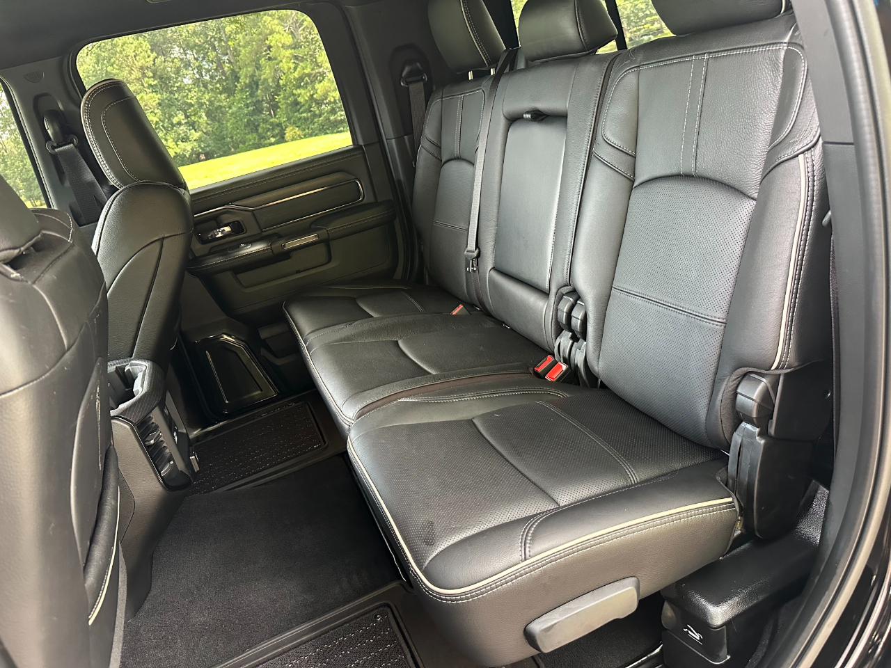 RAM 2500 Limited Mega Cab 4WD 2023 RAM 2500 Limited Mega Cab 4WD 2023