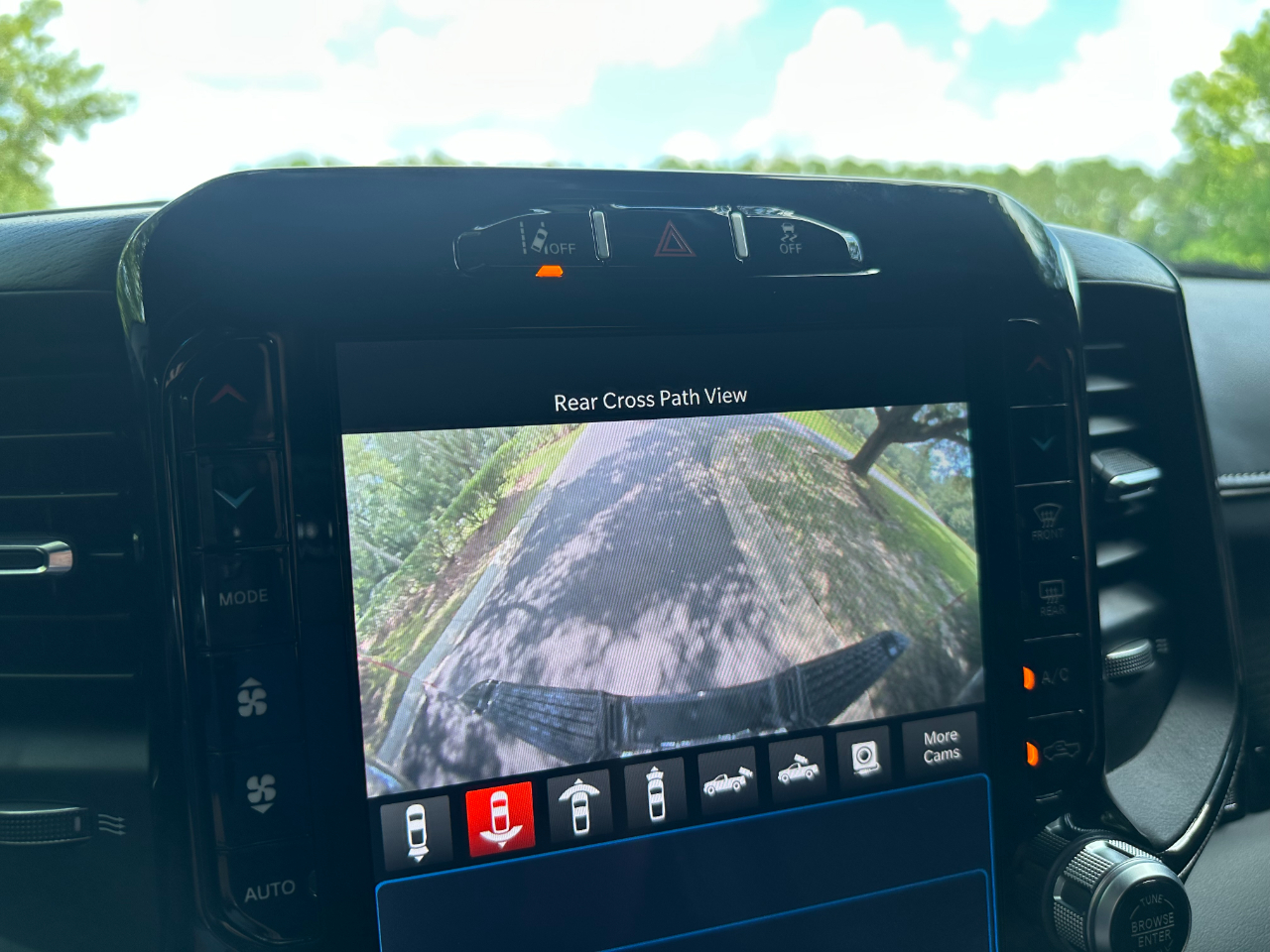 RAM 2500 Limited Mega Cab 4WD 2023 RAM 2500 Limited Mega Cab 4WD 2023