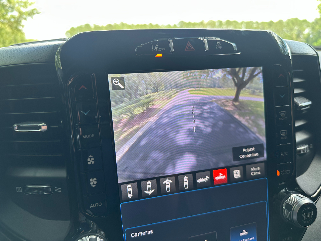 RAM 2500 Limited Mega Cab 4WD 2023 RAM 2500 Limited Mega Cab 4WD 2023