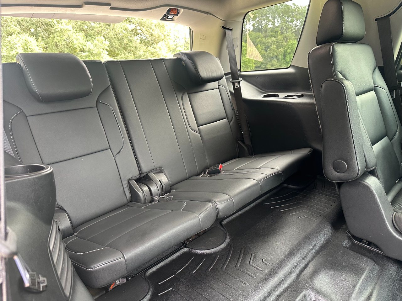 2019 Chevrolet Tahoe LT photo 25