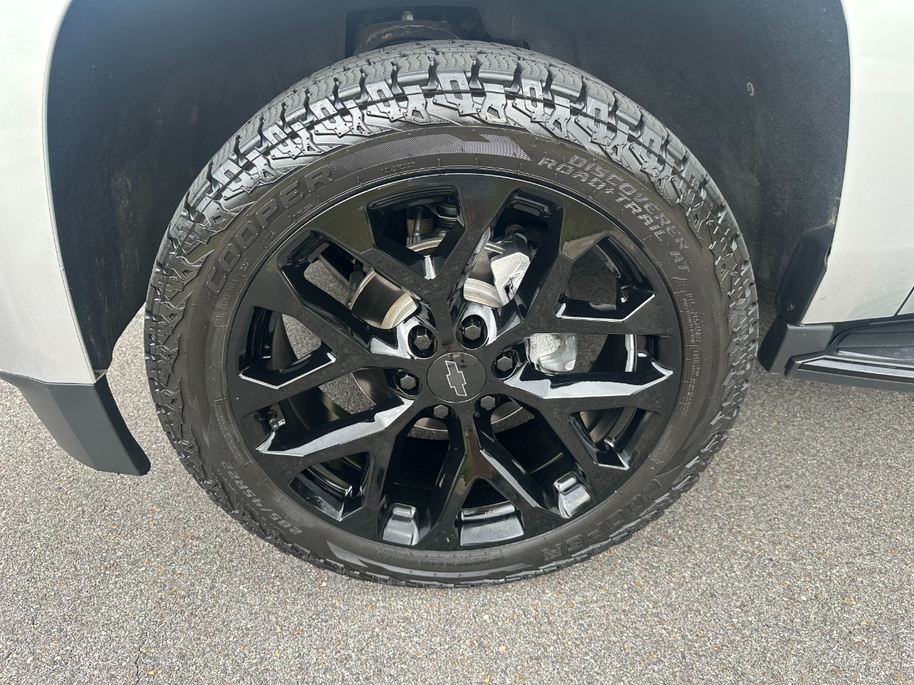 2019 Chevrolet Tahoe LT photo 47