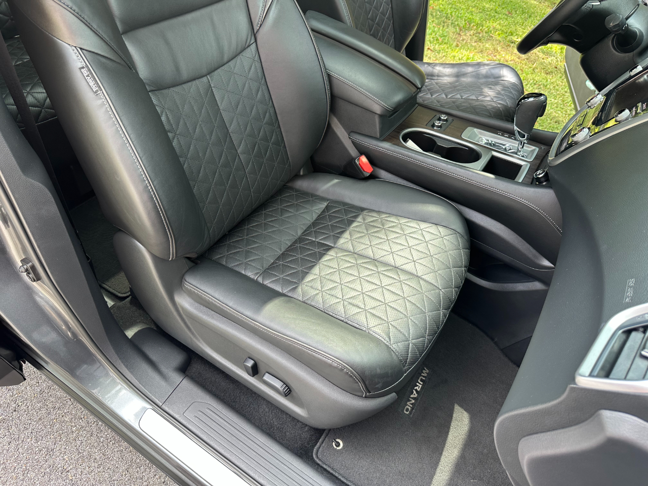2020 Nissan Murano Platinum photo 26