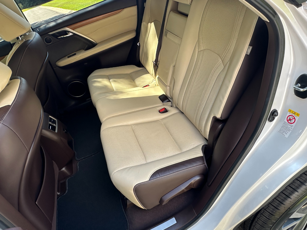 2019 Lexus RX 350 Premium photo 17