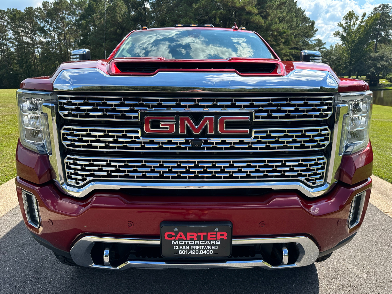 2022 Gmc Sierra HD Denali photo 2