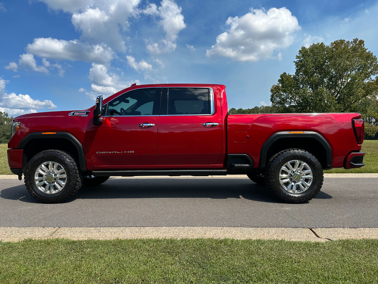 2022 Gmc Sierra HD Denali photo 8