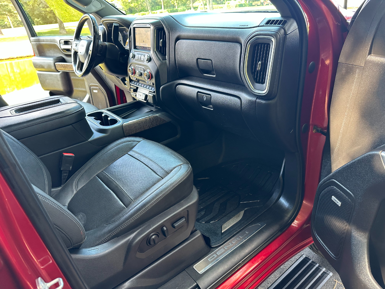 2022 Gmc Sierra HD Denali photo 27