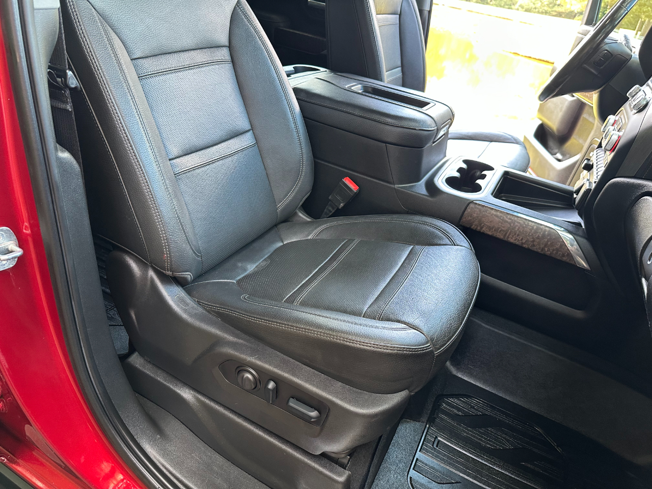 2022 Gmc Sierra HD Denali photo 29