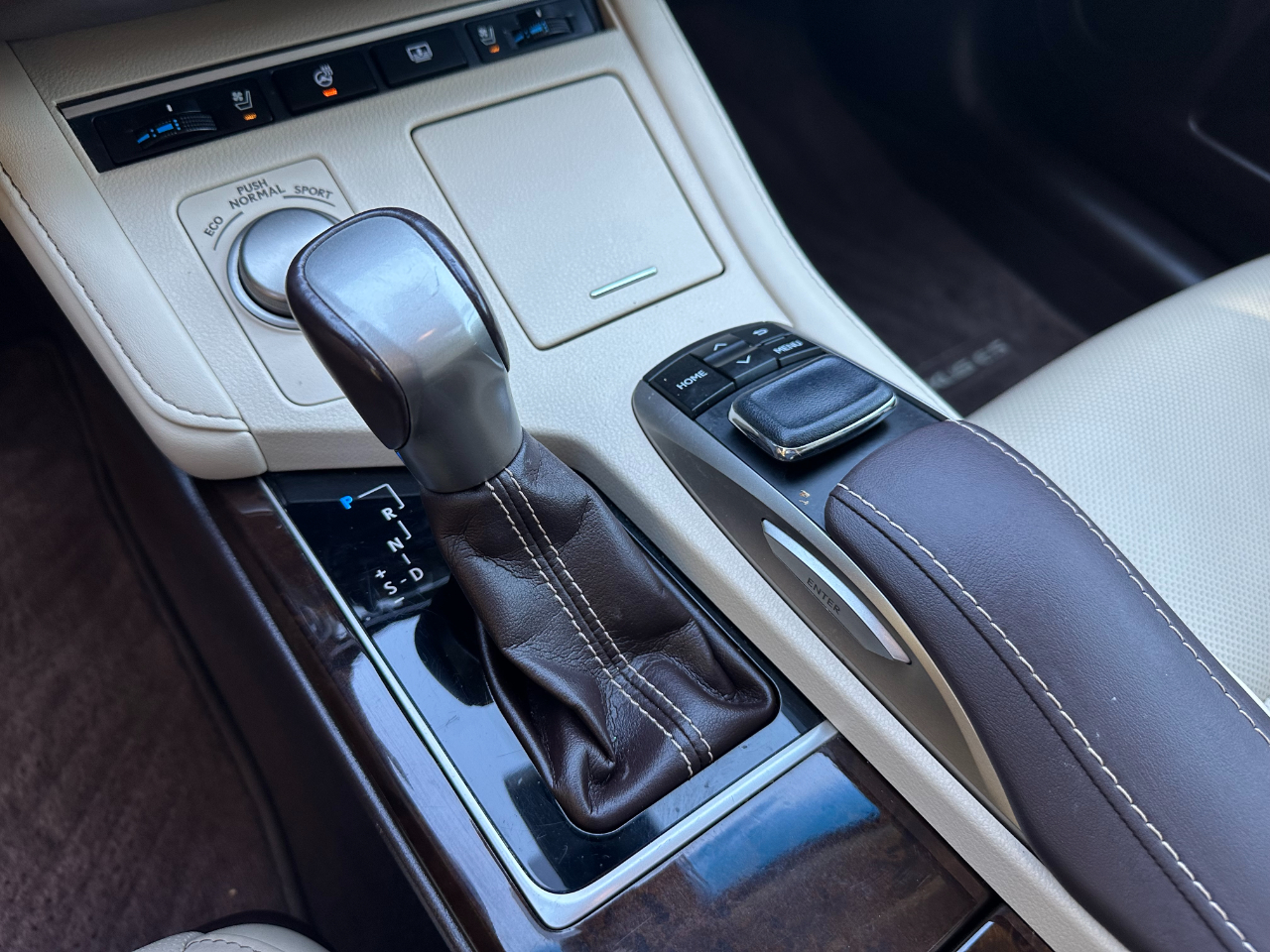 2017 Lexus ES 350 Premium photo 41