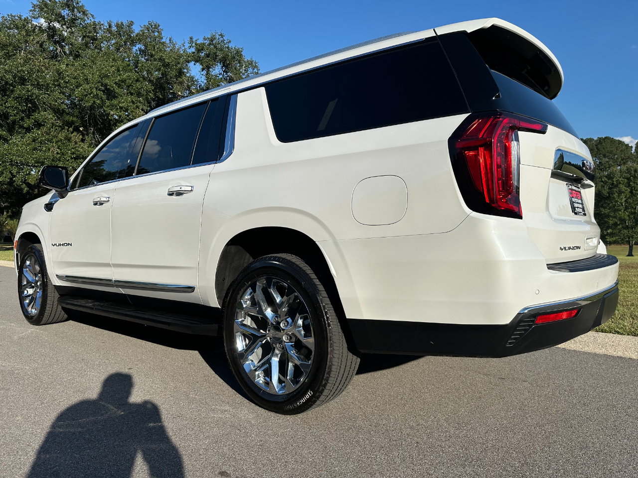 2024 Gmc Yukon XL SLT photo 7