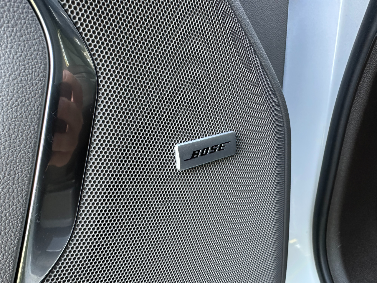 2024 Gmc Yukon XL SLT photo 11