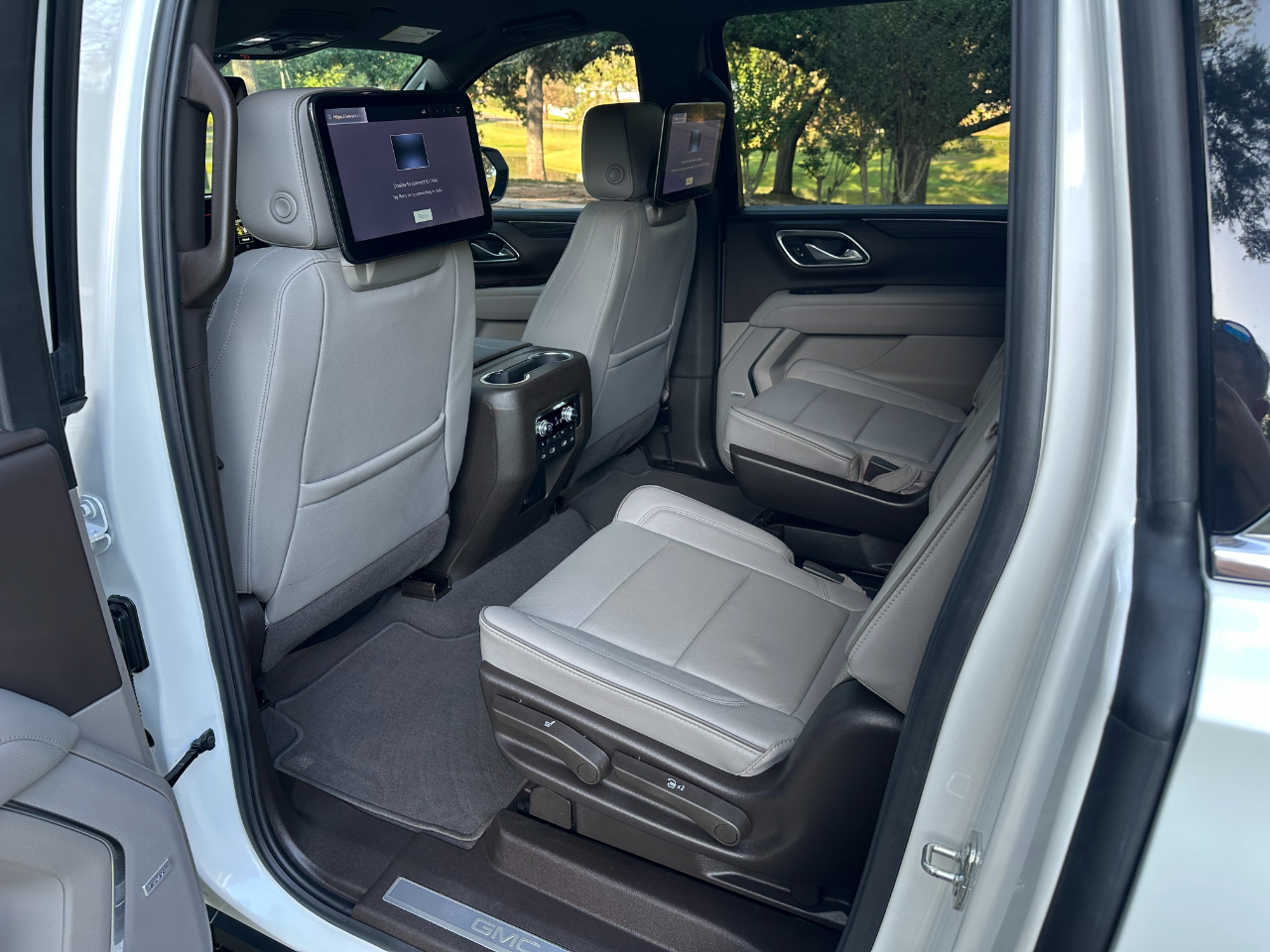 2024 Gmc Yukon XL SLT photo 15
