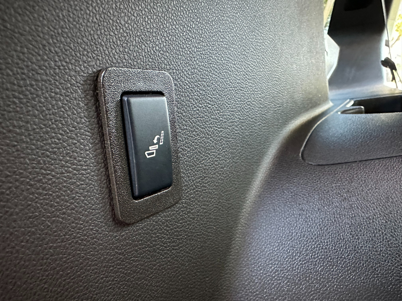 2024 Gmc Yukon XL SLT photo 30