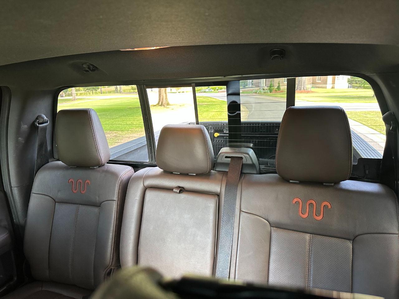 Ford Super Duty F-250 SRW 4WD Crew Cab 156" King Ranch 2015 Ford Super Duty F-250 SRW 4WD Crew Cab 156" King Ranch 2015