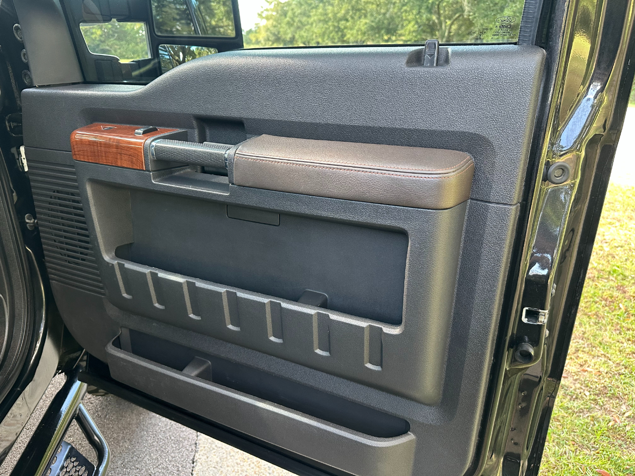 Ford Super Duty F-250 SRW 4WD Crew Cab 156" King Ranch 2015 Ford Super Duty F-250 SRW 4WD Crew Cab 156" King Ranch 2015