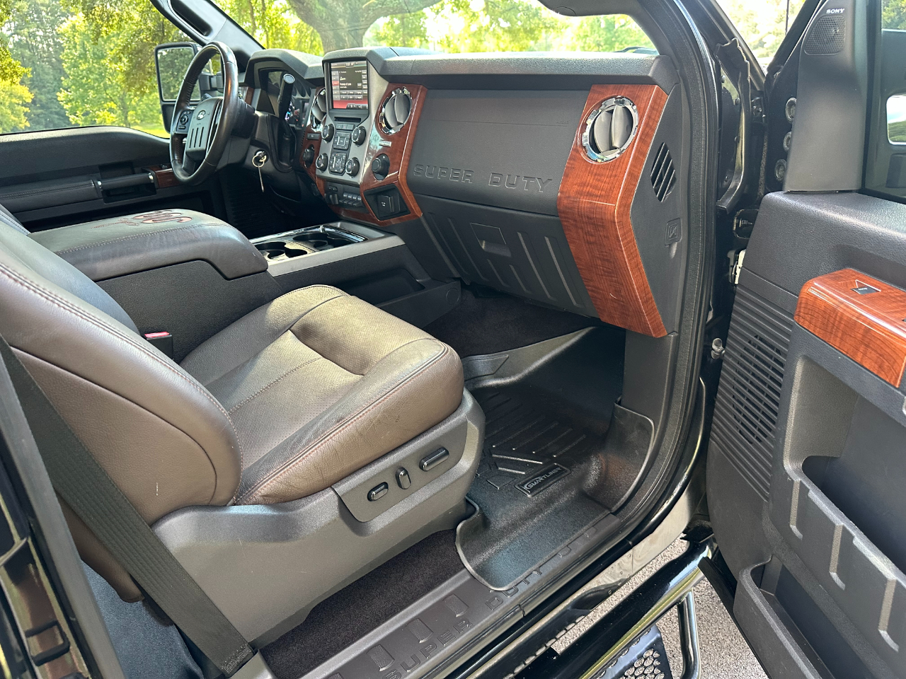 Ford Super Duty F-250 SRW 4WD Crew Cab 156" King Ranch 2015 Ford Super Duty F-250 SRW 4WD Crew Cab 156" King Ranch 2015