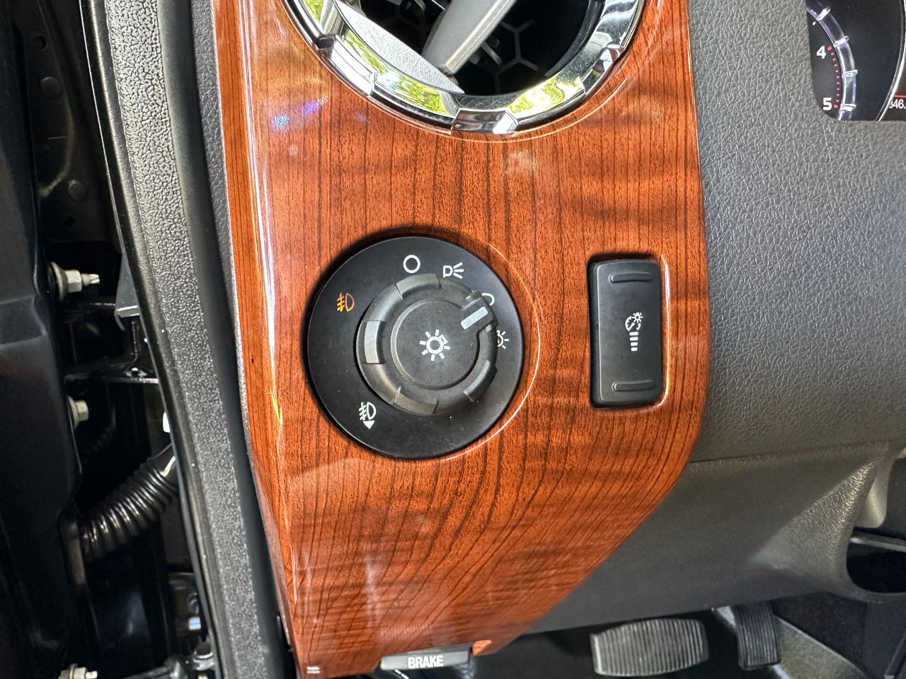 Ford Super Duty F-250 SRW 4WD Crew Cab 156" King Ranch 2015 Ford Super Duty F-250 SRW 4WD Crew Cab 156" King Ranch 2015