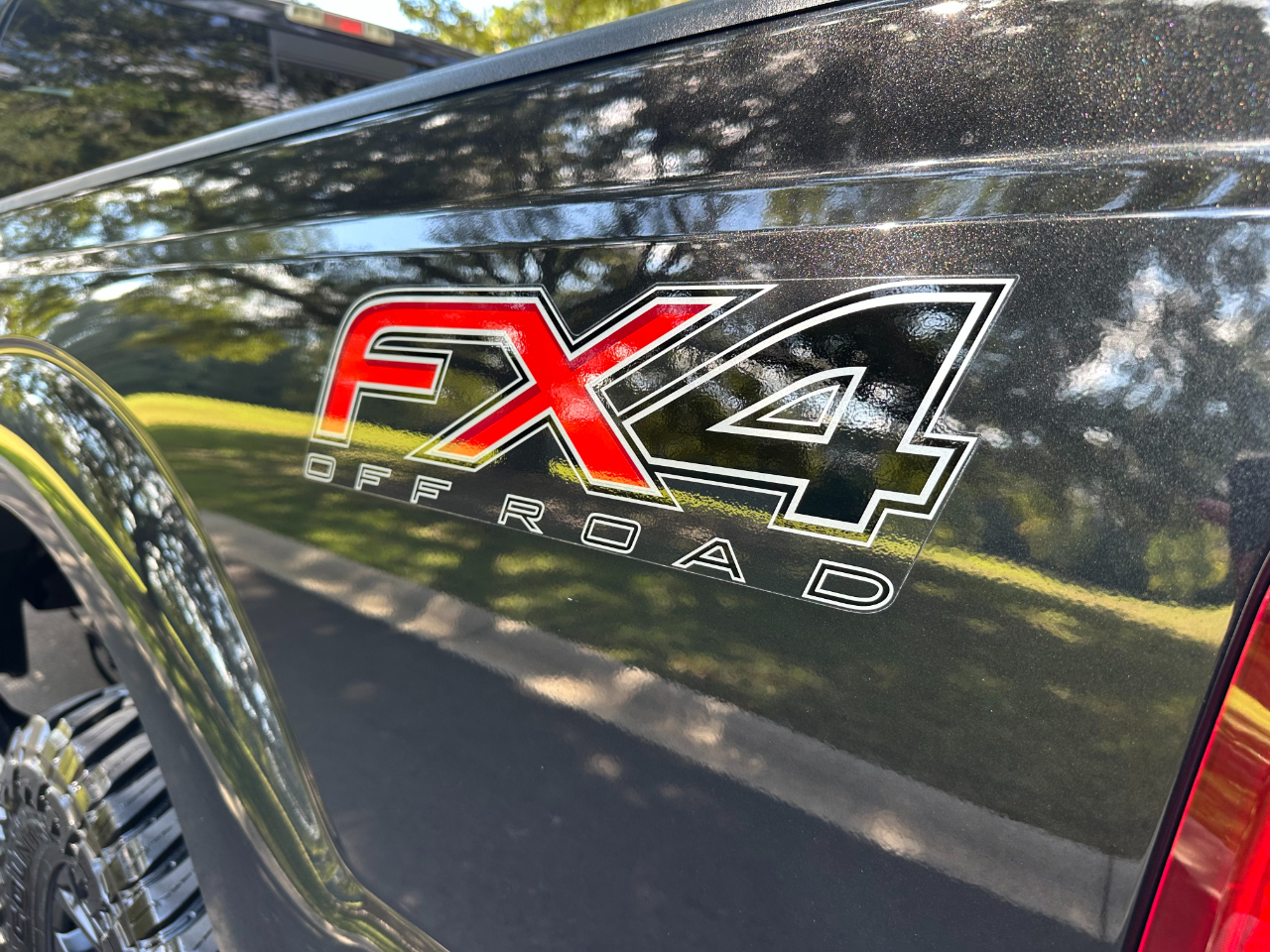 Ford Super Duty F-250 SRW 4WD Crew Cab 156" King Ranch 2015 Ford Super Duty F-250 SRW 4WD Crew Cab 156" King Ranch 2015