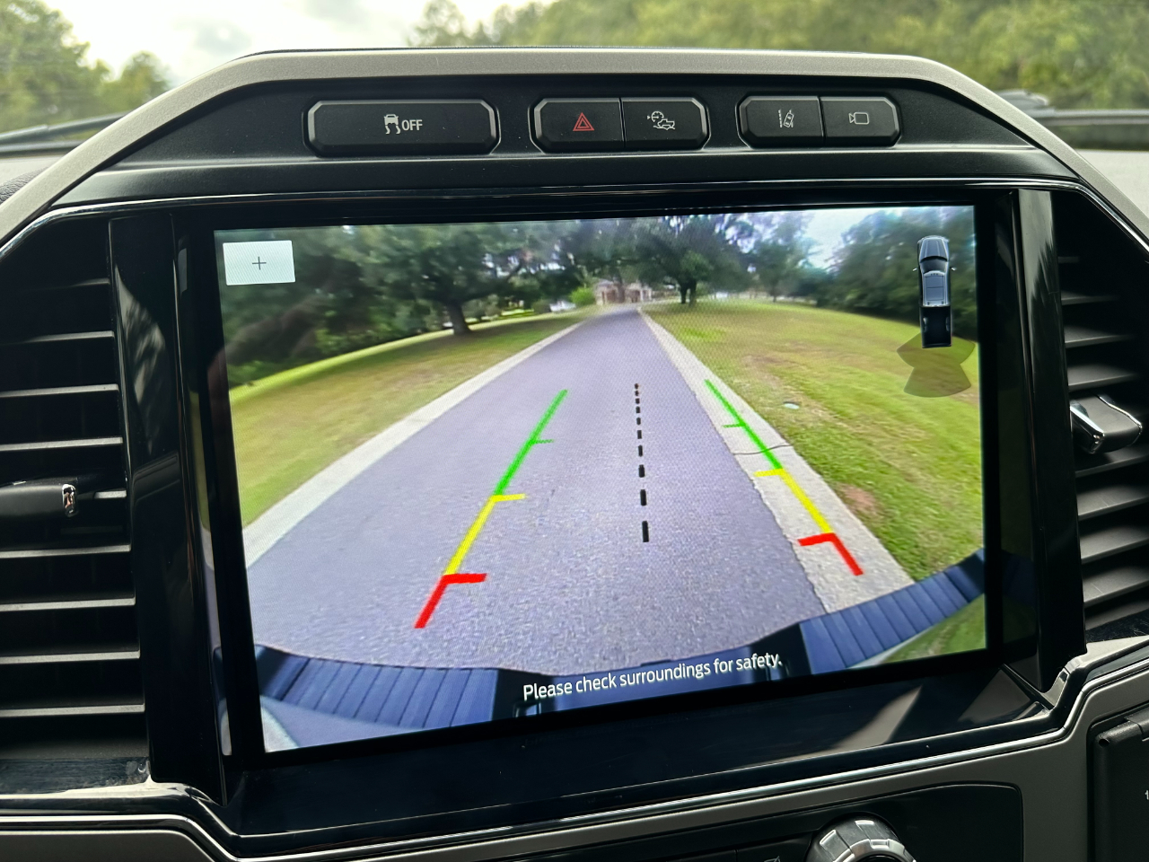 Ford Super Duty F-250 SRW Lariat 4WD Crew Cab 6.75' Box 2022 Ford Super Duty F-250 SRW Lariat 4WD Crew Cab 6.75' Box 2022