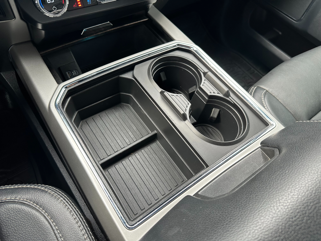 Ford Super Duty F-250 SRW Lariat 4WD Crew Cab 6.75' Box 2022 Ford Super Duty F-250 SRW Lariat 4WD Crew Cab 6.75' Box 2022