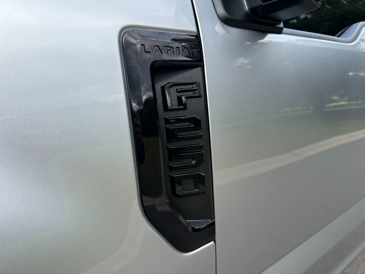 Ford Super Duty F-250 SRW Lariat 4WD Crew Cab 6.75' Box 2022 Ford Super Duty F-250 SRW Lariat 4WD Crew Cab 6.75' Box 2022