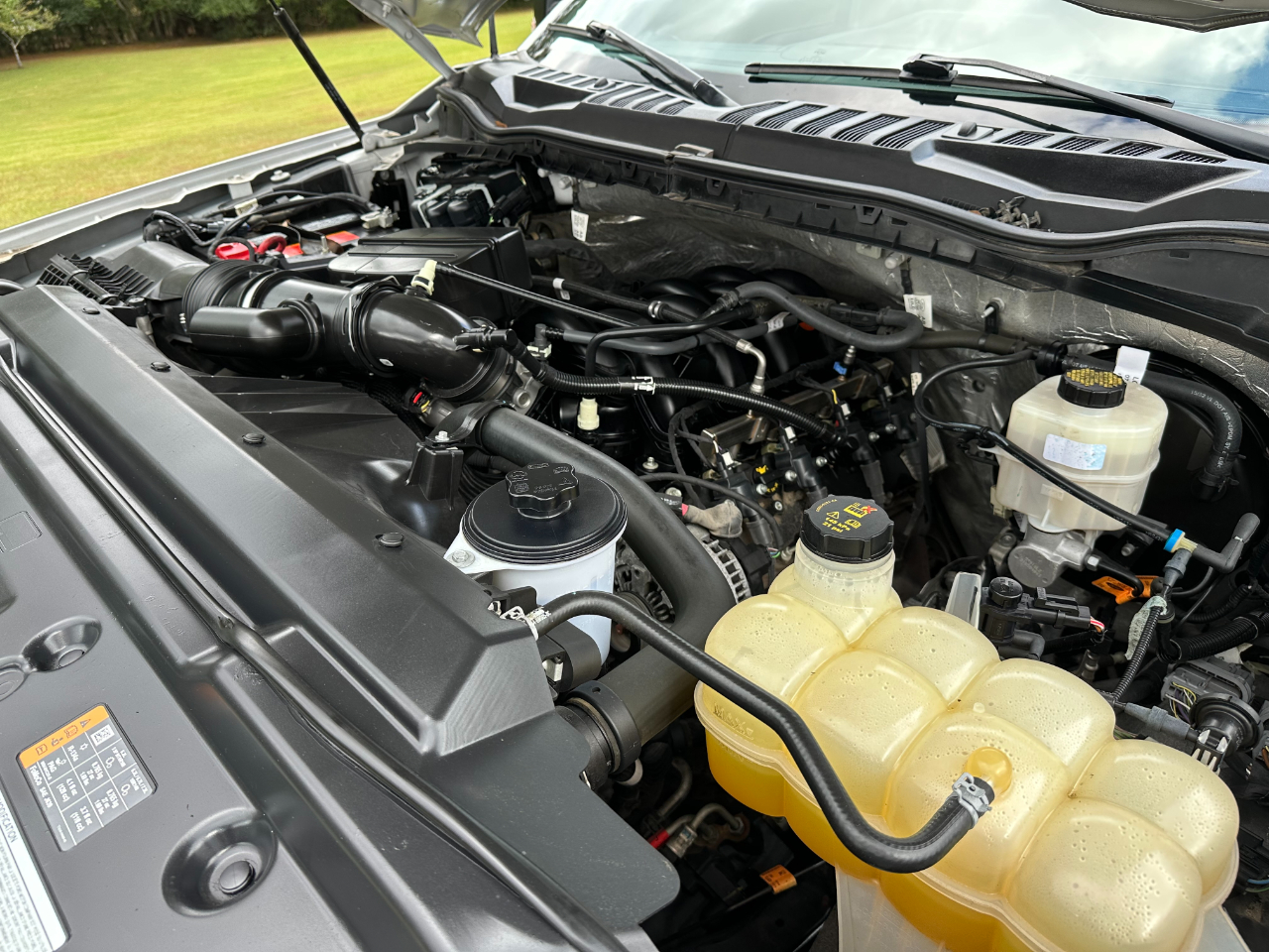 Ford Super Duty F-250 SRW Lariat 4WD Crew Cab 6.75' Box 2022 Ford Super Duty F-250 SRW Lariat 4WD Crew Cab 6.75' Box 2022