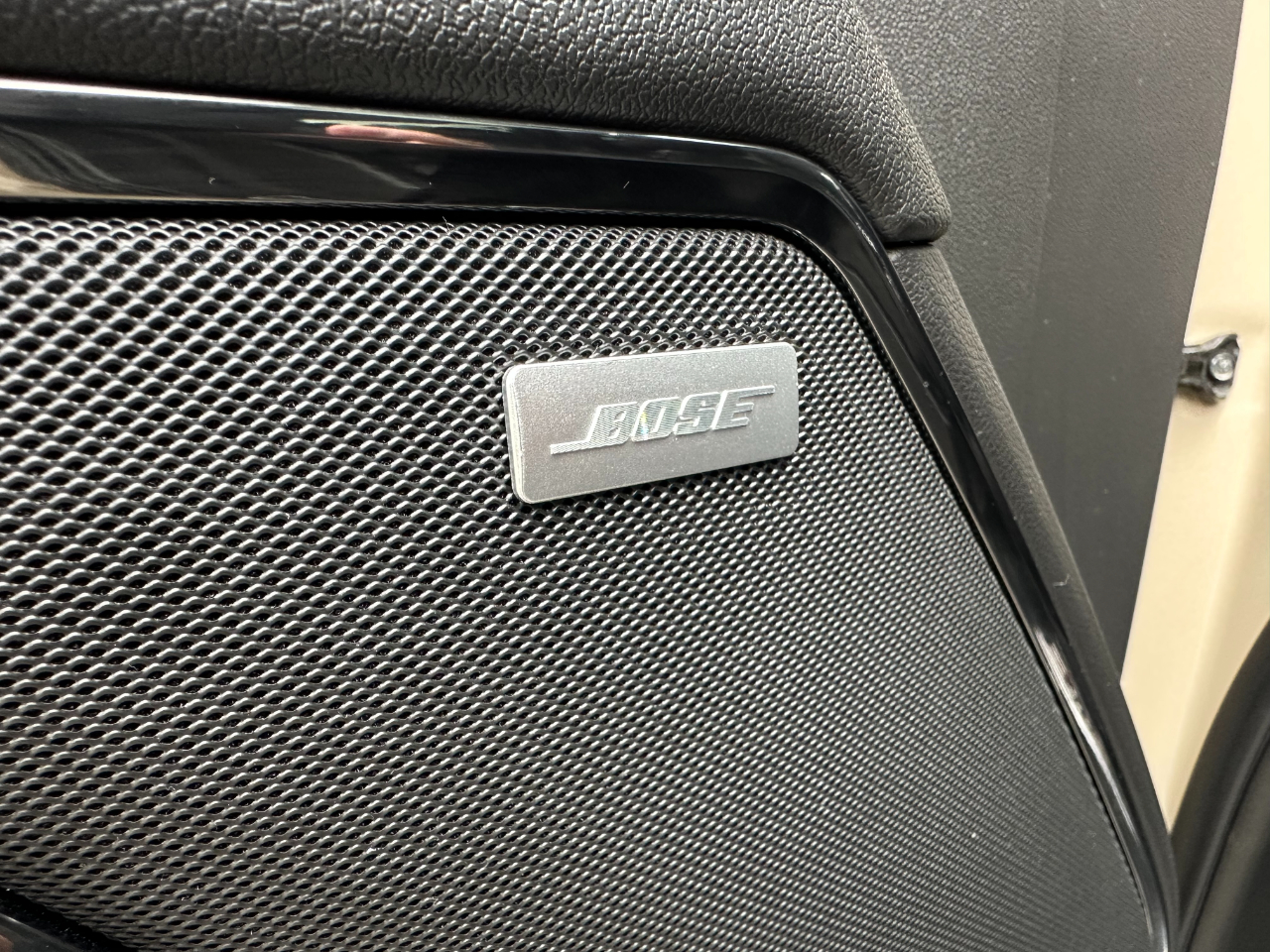 GMC Sierra 1500 4WD Crew Cab 147" AT4 2023 GMC Sierra 1500 4WD Crew Cab 147" AT4 2023