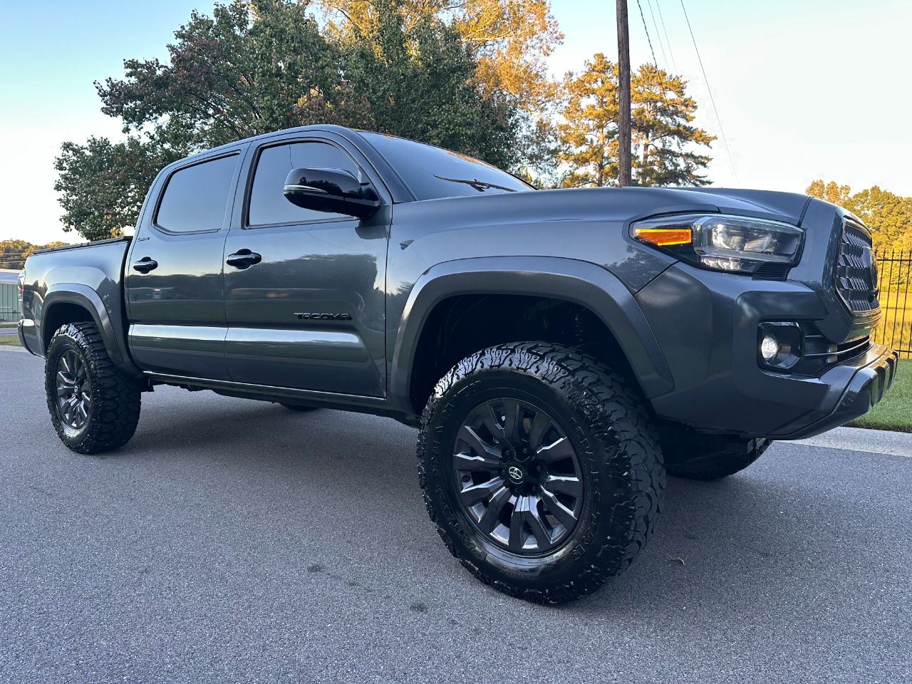 Toyota Tacoma 4WD Limited Double Cab 5' Bed V6 AT (Natl) 2023 Toyota Tacoma 4WD Limited Double Cab 5' Bed V6 AT (Natl) 2023