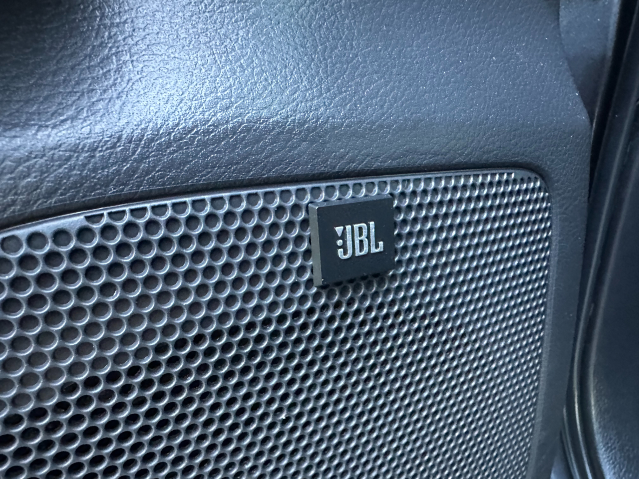 Toyota Tacoma 4WD Limited Double Cab 5' Bed V6 AT (Natl) 2023 Toyota Tacoma 4WD Limited Double Cab 5' Bed V6 AT (Natl) 2023