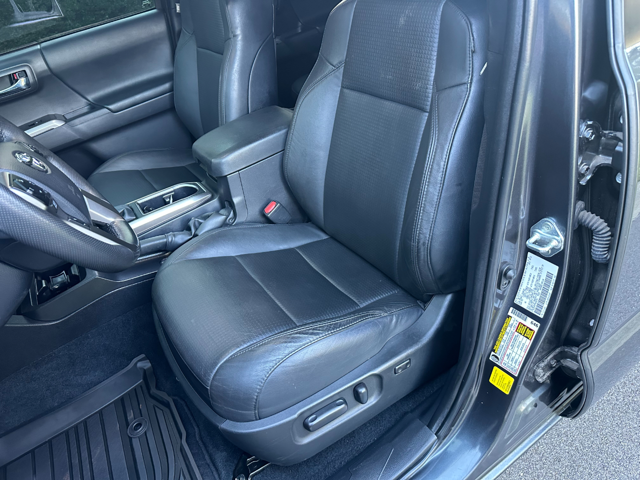 Toyota Tacoma 4WD Limited Double Cab 5' Bed V6 AT (Natl) 2023 Toyota Tacoma 4WD Limited Double Cab 5' Bed V6 AT (Natl) 2023