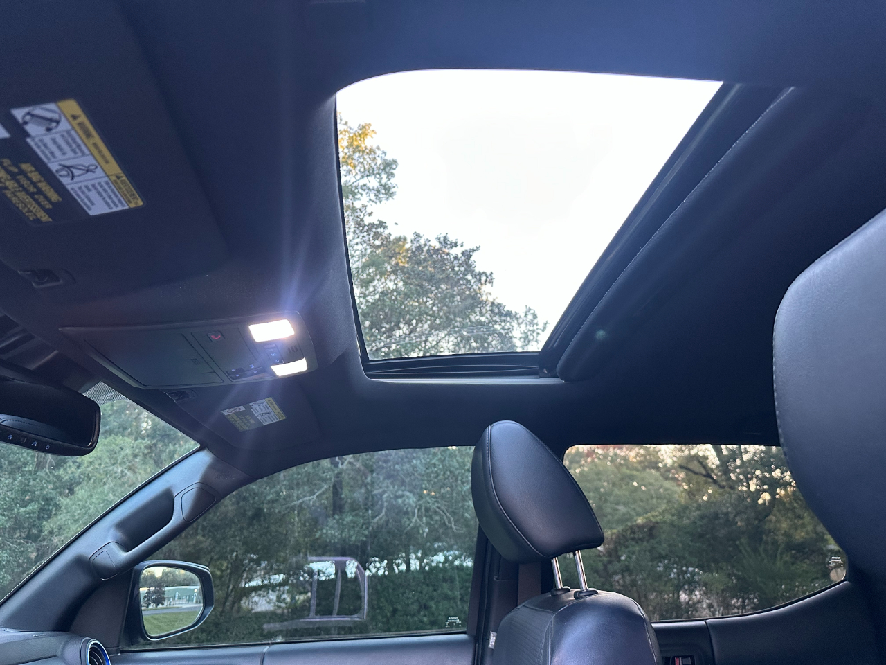 Toyota Tacoma 4WD Limited Double Cab 5' Bed V6 AT (Natl) 2023 Toyota Tacoma 4WD Limited Double Cab 5' Bed V6 AT (Natl) 2023