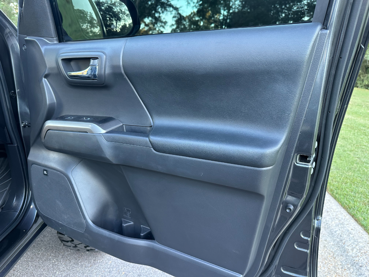 Toyota Tacoma 4WD Limited Double Cab 5' Bed V6 AT (Natl) 2023 Toyota Tacoma 4WD Limited Double Cab 5' Bed V6 AT (Natl) 2023