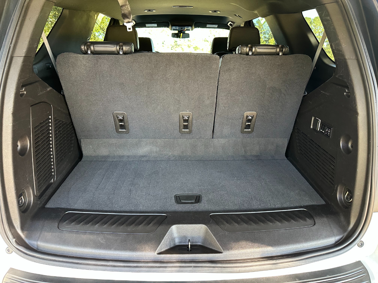 Chevrolet Tahoe 2WD 4dr LT 2021 Chevrolet Tahoe 2WD 4dr LT 2021