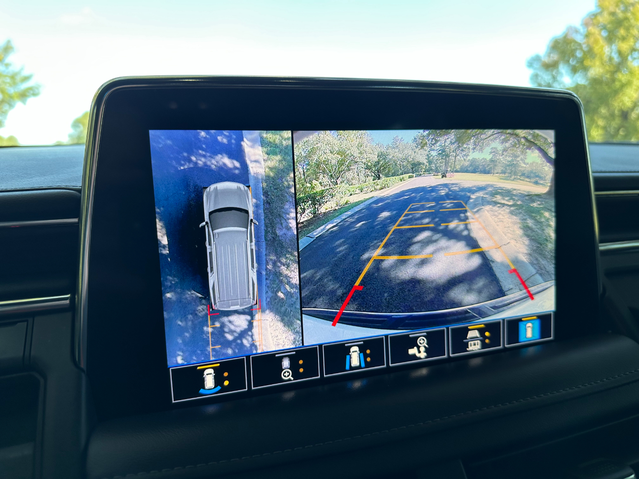 Chevrolet Tahoe 2WD 4dr LT 2021 Chevrolet Tahoe 2WD 4dr LT 2021