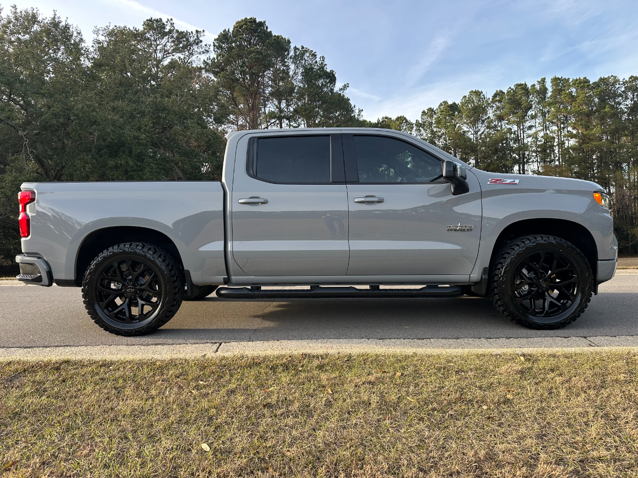 Chevrolet Silverado 1500 4WD Crew Cab 147" RST 2024