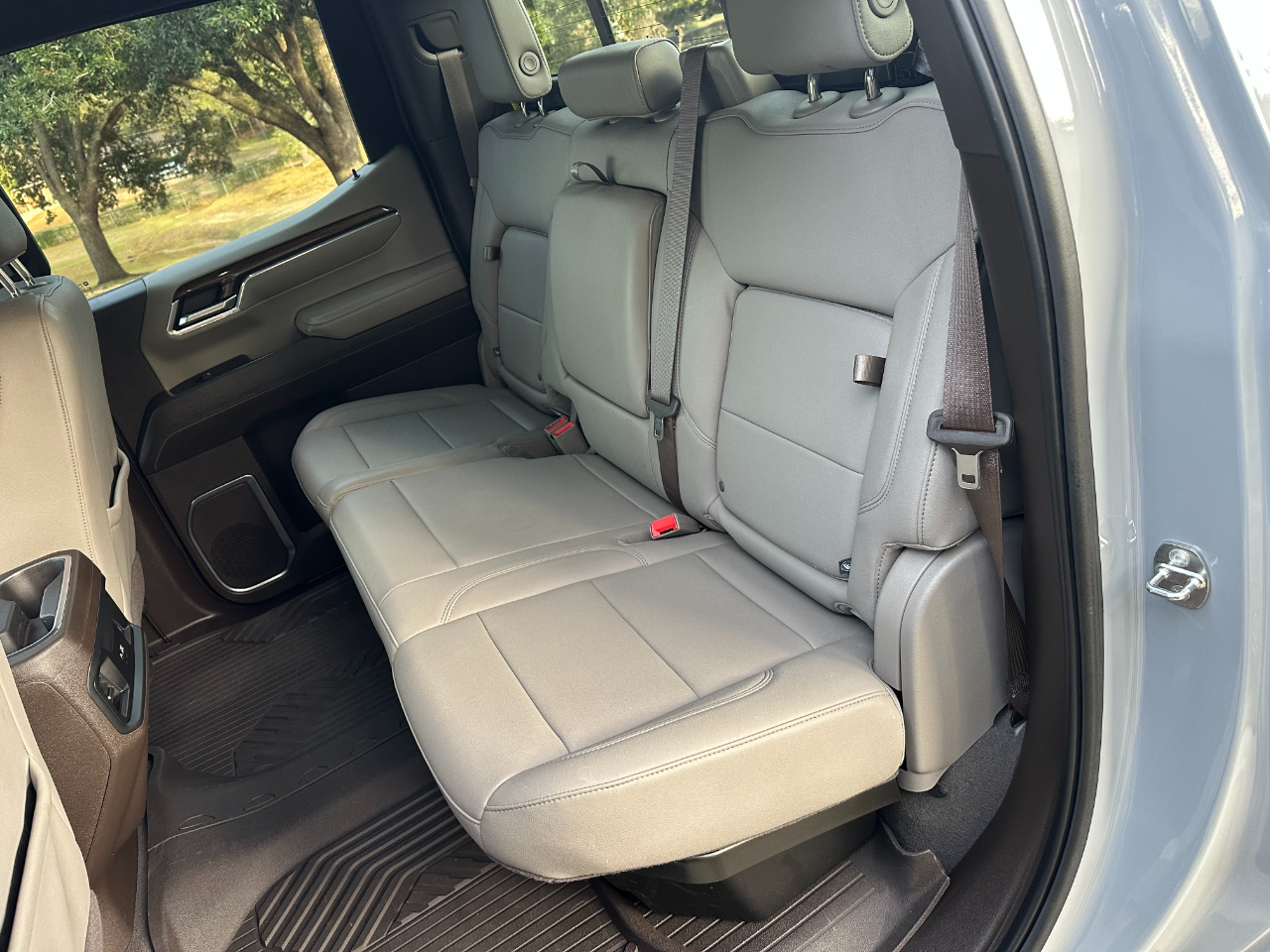 Chevrolet Silverado 1500 4WD Crew Cab 147" RST 2024