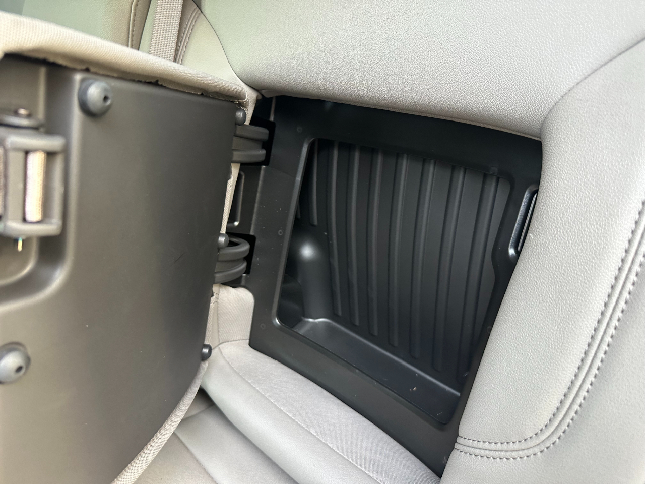 Chevrolet Silverado 1500 4WD Crew Cab 147" RST 2024